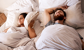 Blog - Does your partner snore