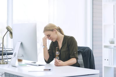 symptoms women sleep apnea